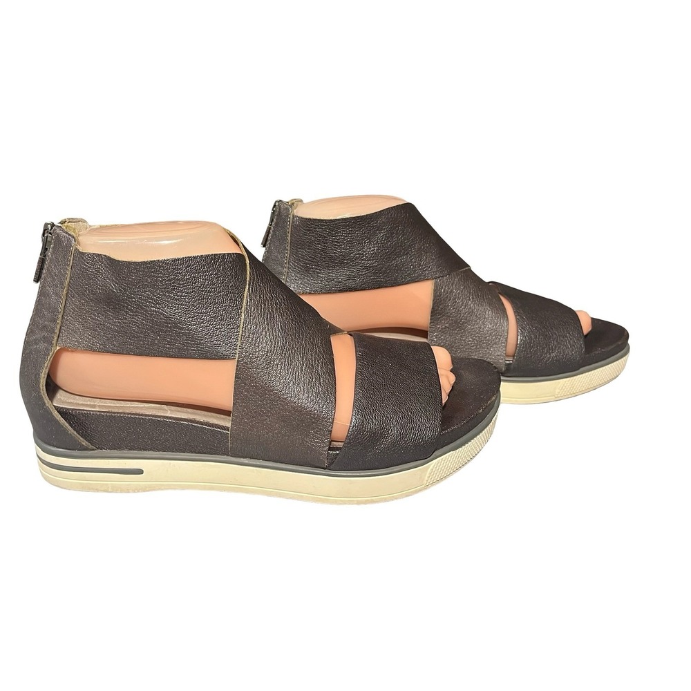 Eileen Fisher Womens 8 Metallic Gray Leather Wedge Platform Sandals Back Zip